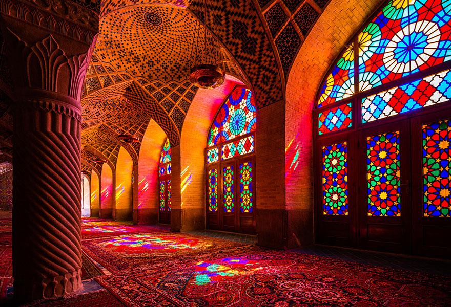 What Happens When Sun Light Hits This Mosque Is Simply